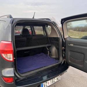 Toyota RAV4 2.2D-4D LIMITED-reg.04/2027-garažiran