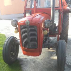 TRAKTOR IMT 539 89 G
