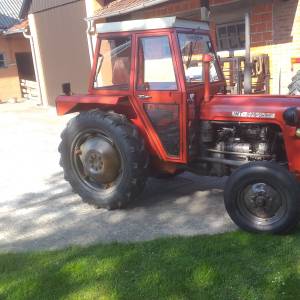 TRAKTOR IMT 539 89 G