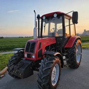 TRAKTOR U ORGINAL STANJU