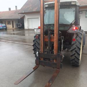 Traktorski viljuškari