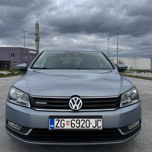 VW Passat 1,6 TDI BMT, REG: 2/2027, ALU, TEMP, Comfortline