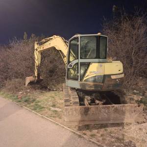 Yanmar SV 100