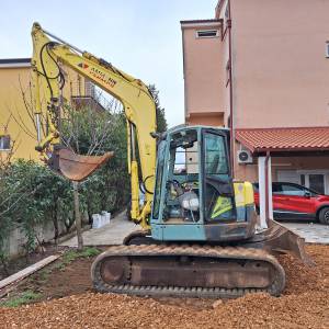 Yanmar SV 100