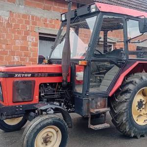 Zetor 3320