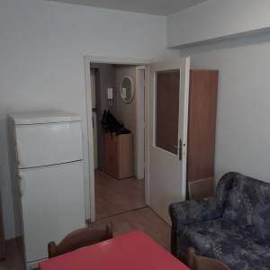 1S Knežija 400€