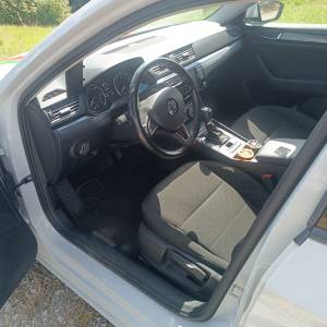 2017 kuka DSG F1 243tkm Škoda Superb combi 1.6 TDI