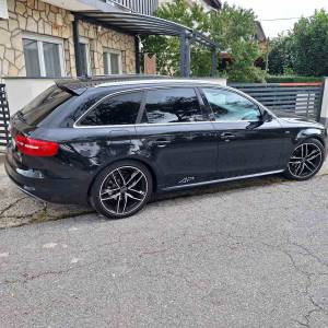 Audi A4 2.0 TDI Quattro S-line.2014g.Navi.Reg 10/26