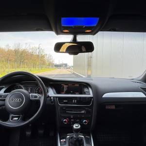 Audi A4 2.0 TDI Quattro S-line.2014g.Navi.Reg 10/26