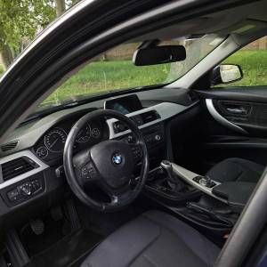 BMW 318d F30