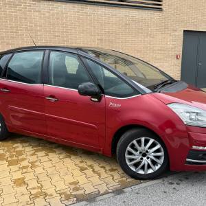 Citroen C4 Picasso 1.6 HDI Automatic Exclusive..Reg 1 godinu..2011g
