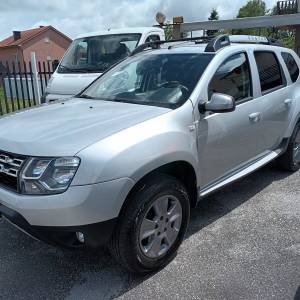 Dacia Duster 1.5 Dci , Navigacija,klima,parking senzori i kamera