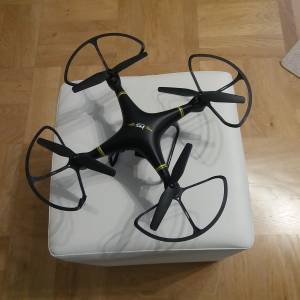 Dron - MS Professional - Black Force (neispravan)