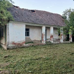 Građevinsko imanje 1.958 m² uz glavnu cestu – Općina Crnac