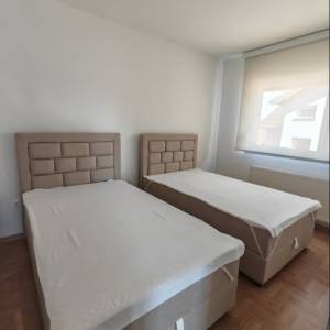 IZNAJMLJUJE SE LUKSUZNI STAN U ZAGREBU ( GORNJA DUBRAVA )