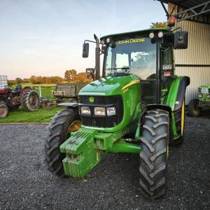 John Deere 5090R