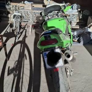Kawasaki zx-9r