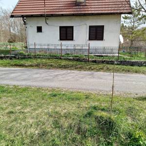 Kuća Krivi Put