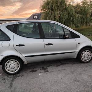 Mercedes A160