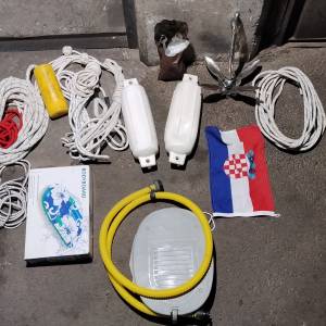 Mirar gumeni čamac 230 cm + motor Mariner 2,5 KS s opremom i tendom