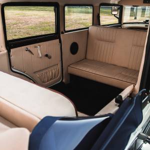 Najam oldtimera i luxuznih limuzina