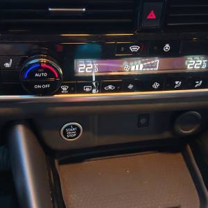 Nissan Qashqai 1.3 MHEV AUTOMATIK *LED, KAMERA*