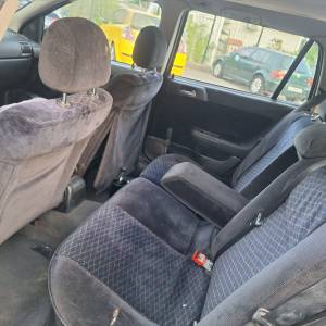 OPEL ASTRA CARAVAN 2.0 DTI – 700 €