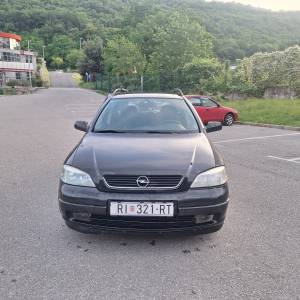 OPEL ASTRA CARAVAN 2.0 DTI – 700 €
