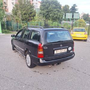 OPEL ASTRA CARAVAN 2.0 DTI – 700 €