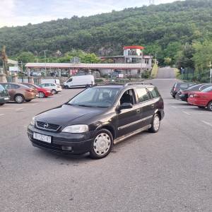 OPEL ASTRA CARAVAN 2.0 DTI – 700 €
