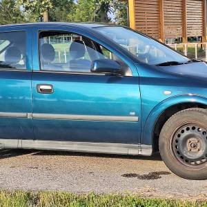 Opel Astra Classic II 1.4 16V – 1. vlasnik, reg. 11/2026. + Zimski set