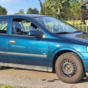 Opel Astra Classic II 1.4 16V – 1. vlasnik, reg. 11/2026. + Zimski set