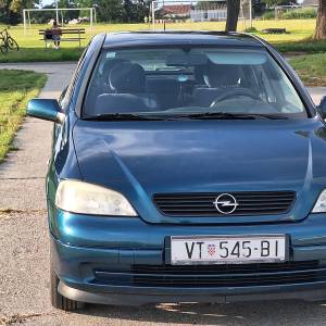 Opel Astra Classic II 1.4 16V – 1. vlasnik, reg. 11/2026. + Zimski set