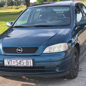 Opel Astra Classic II 1.4 16V – 1. vlasnik, reg. 11/2026. + Zimski set