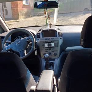 Opel Zafira 1.9 CDTI