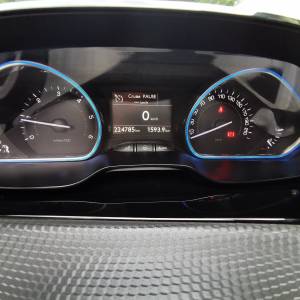 Peugeot 2008 1.6 Hdi Allure