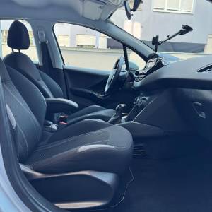 PEUGEOT 208 //181tkm//prvi vlasnik//HR auto//klima//odličan//