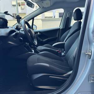 PEUGEOT 208 //181tkm//prvi vlasnik//HR auto//klima//odličan//
