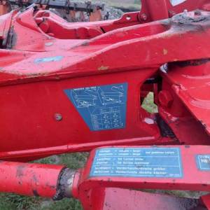 Plug Kuhn 4 brazde