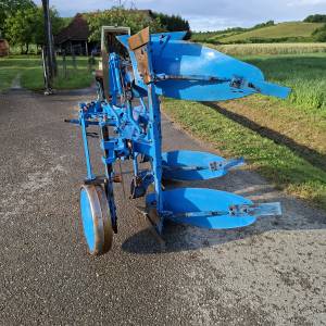 Plug Lemken Opal 090