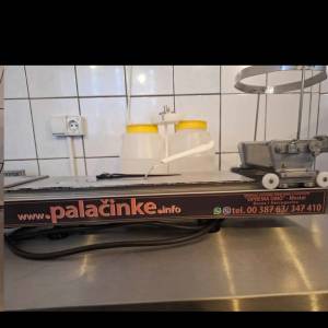 Poluautomatski aparat za palačinke