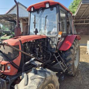 Prodajem traktor belarus