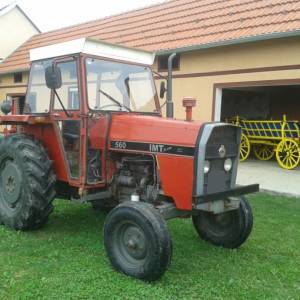 Prodajem traktor imt 560 1989 godina u dobrom stanju zvati 0997819389