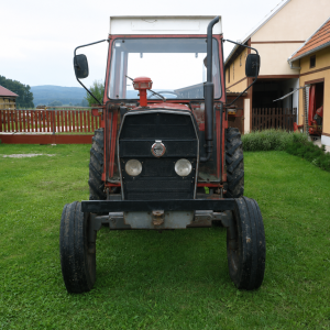 Prodajem traktor imt 560 1989 godina u dobrom stanju zvati 0997819389