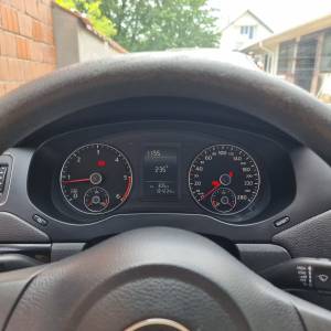 Prodajem VW Jetta 1.6 TDI