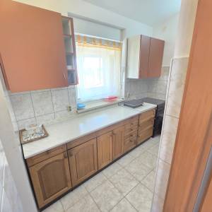 Pula - Monvidal, 4-sobni stan 128m2, terasa, 2. kat, otvoreni pogled