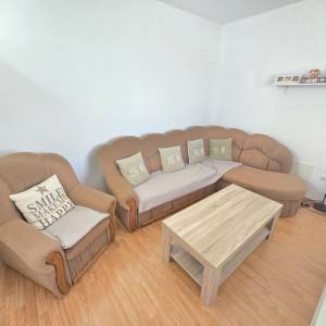 Pula - Monvidal, 4-sobni stan 128m2, terasa, 2. kat, otvoreni pogled