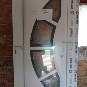PVC vrata