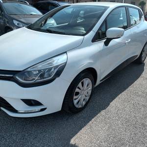 renault Clio 1.5 Dci ,Klima,Navigacija,Servisna knjiga