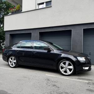 ŠKODA OCTAVIA 1.6TDI STYLE //79tkm//prvi vlasnik//HR auto//odličan//